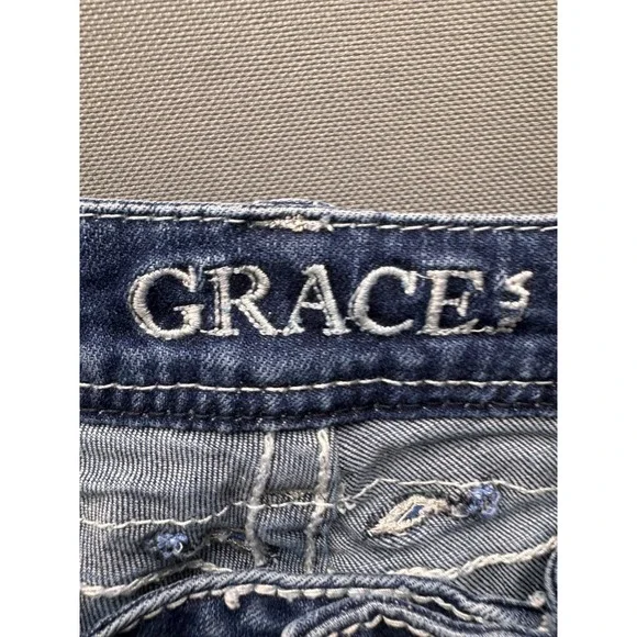 Grace in LA Bootcut Jeans Womens Blue Embroidered Sequin Feather Distressed 31 - Picture 8 of 10
